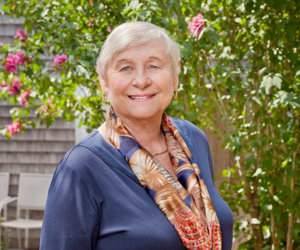Lorraine Cocolis