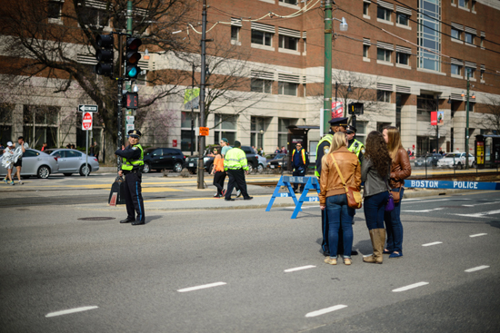 Boston University BU, 117 Boston 马拉松g tragedy bombing, Kenmore Square, student persective, spectators runners redirected