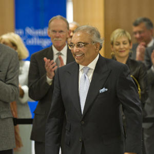 Rajen Kilachand, Arvind and Chandan Nandlal Kilachand Honors College, Boston University Board of Trustees, Kilachand Hall