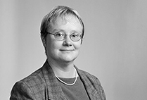 Elaine lewis