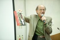 COM alum Peter Simon