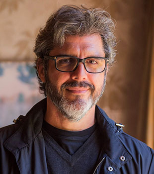Carlos Bardasano portrait.