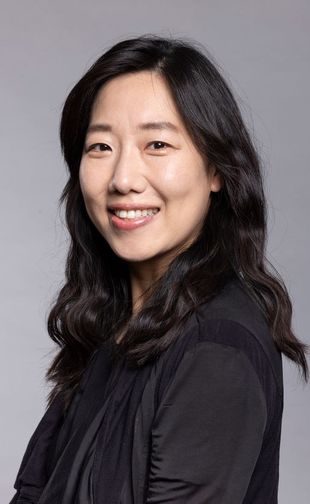 Juwon Hwang headshot
