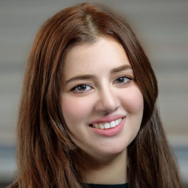 Maria Afzal Headshot