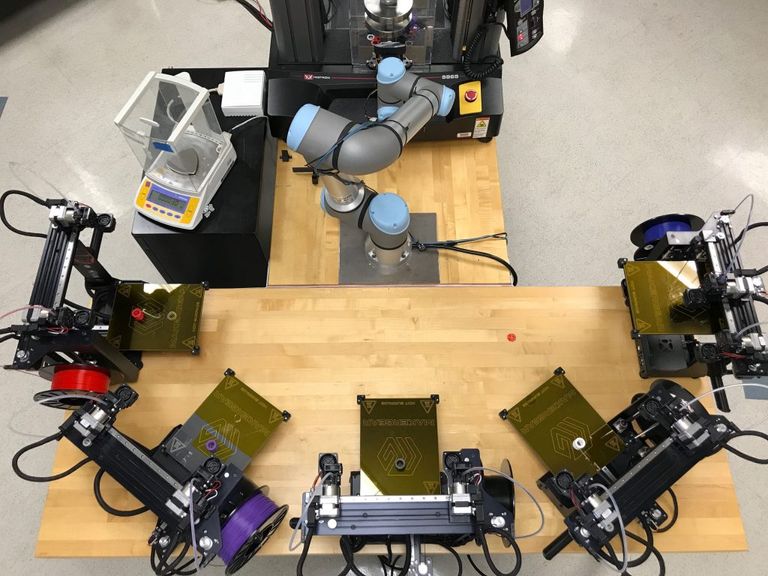 set up robot with artifical arms