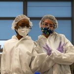 Photonics INM, PURSuE, MSE REU students