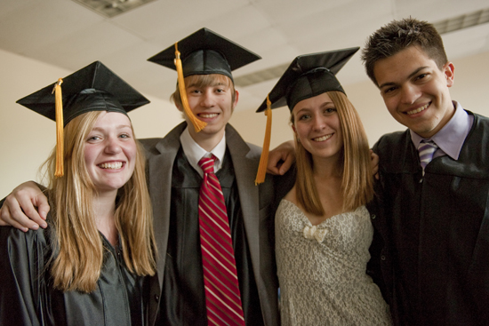 cu10-2337-BUACADGRAD-020.jpg