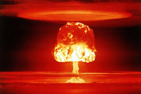 Boston University BU, opinion, Nuclear Armament, Neal Leavitt, College of General Studies CGS humanities lecturer