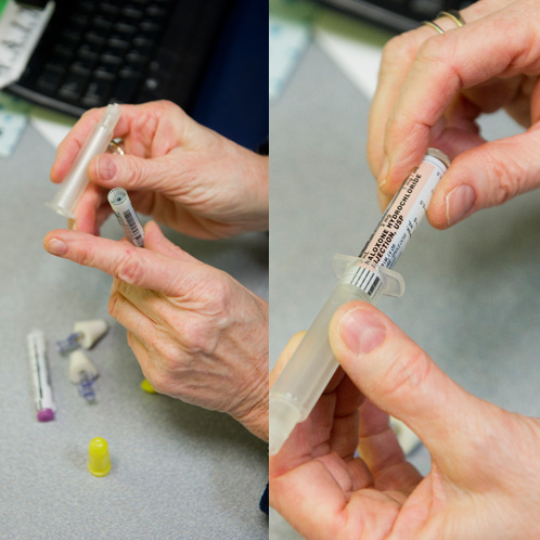 naloxone-step1-2 naloxone-step1-2