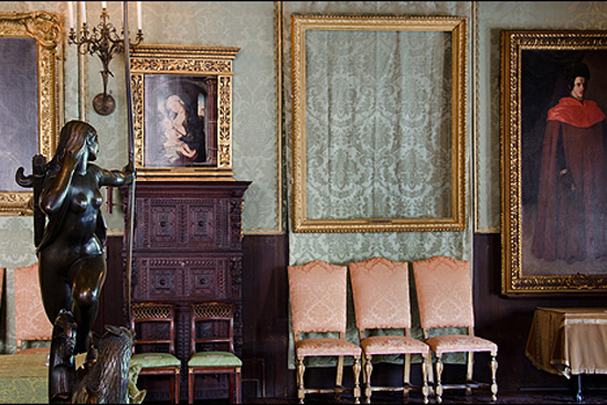 Boston University BU, Isabella Stewart Gardner Museum, Third Thursdays, College night, painting textiles, social events