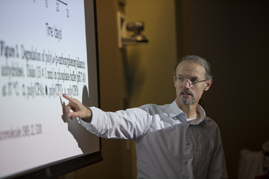 Doctor Mark Grinstaff, professor of chemistry, Boston University College of Arts and Sciences, CAS, professor of biomedical and materials science engineering, Boston University College of Engineering, ENG, The Grinstaff Group, biomedical engineering research laboratory, Boston University biomedical research faculty, Boston University post graduate research, Boston University post-graduate research