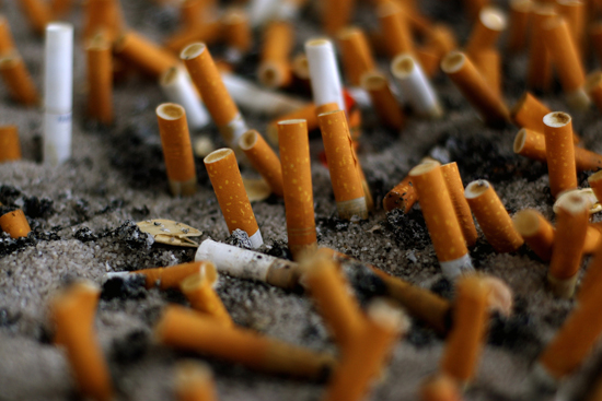 surgeon general warning, smoking, tobacco, smoking kills, anti-smoking organizations, anti-smoking advertising