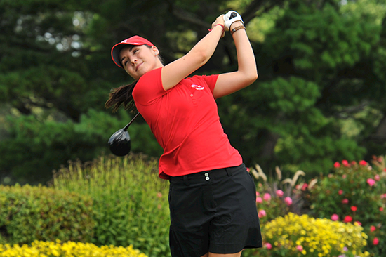 Adela Cejnarova (CAS’17) has carded eight straight rounds in the 70s. Photo by Mike Tureski