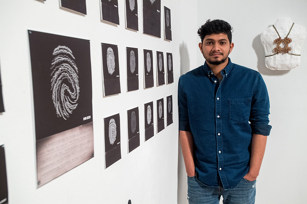 Jewelson Fernandes with his interactive piece, Representing Emotion Using Lines (REUL).