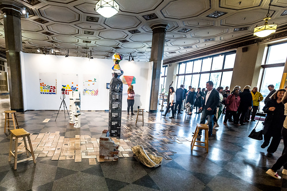 The 2017 BFA Thesis Exhibition opening reception was May 5. The mixed media piece Cobblestones (above) is the work of Molly Dee.