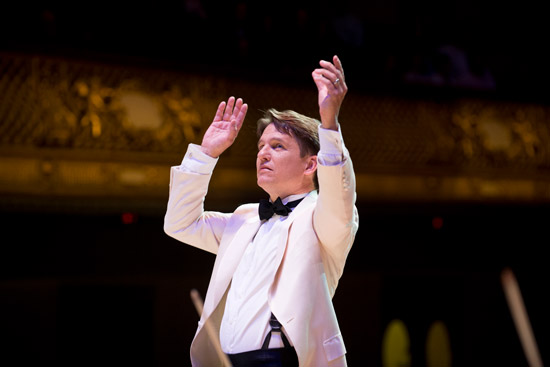 Keith Lockhart conducting the Boston Pops
