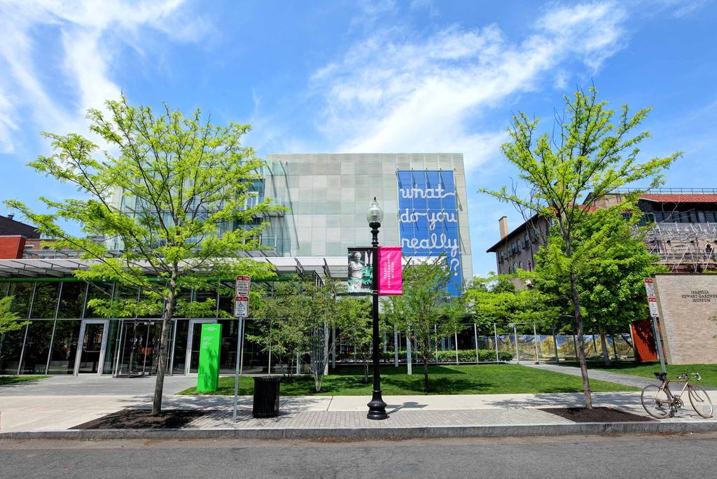 Photo: A picture of the Isabella Stewart Gardner Museum in Boston on a sunny day