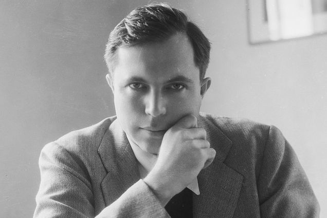 Photo: A black-and-white headshot of King Vidor, a hollywood director