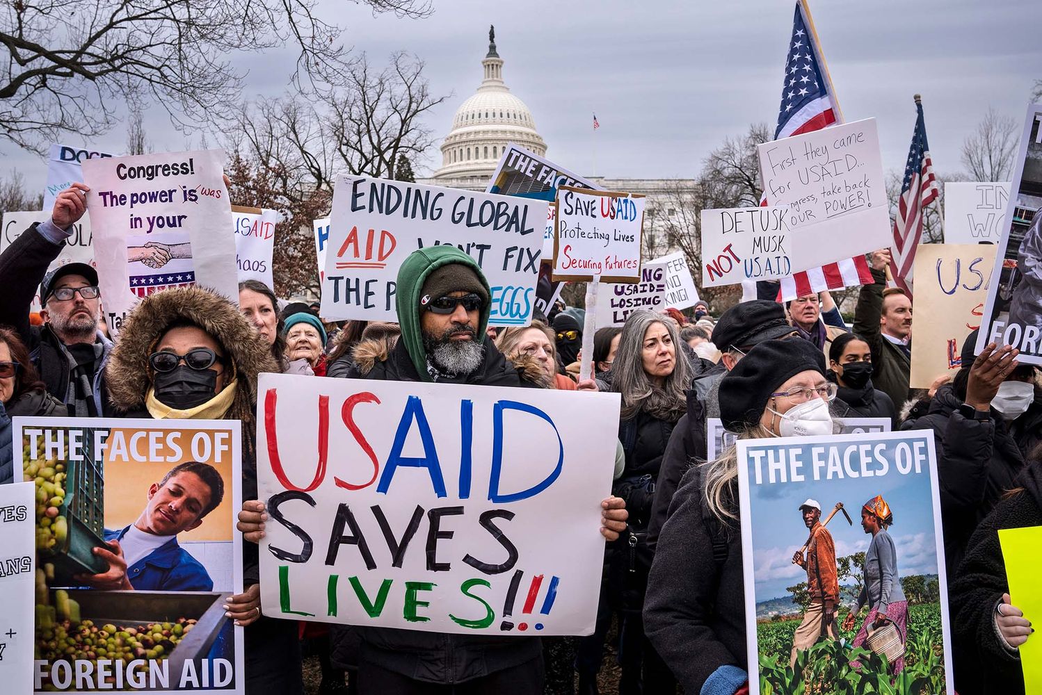 Photo: Protesters in favor of USAID in Washington DC
