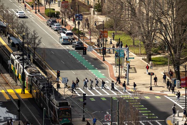 Photo: Busy Commonwealth Avenue on a sunny day
