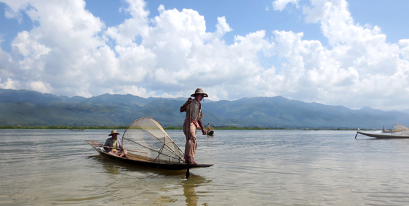 inle-lake-burma-fisherman