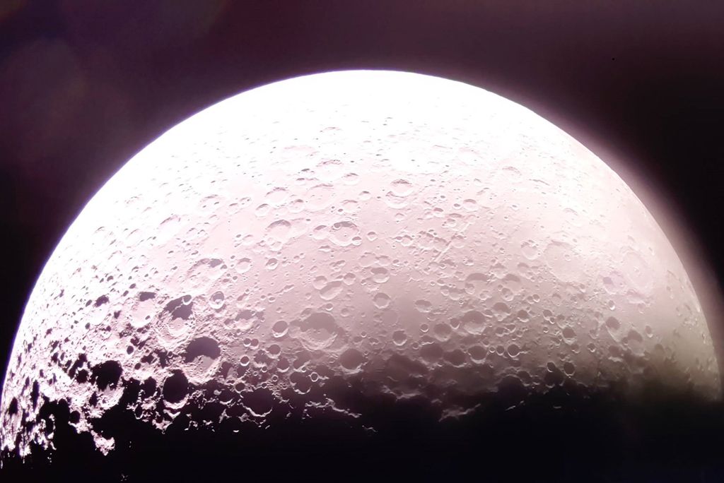 Image of the moon
