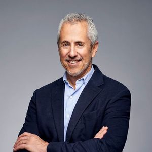 Danny Meyer, BU SHA's 2nd Icon Award Winner 2021