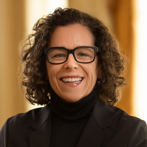 Lynn O'Brien Hallstein