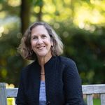 Associate Professor Ruth Paris