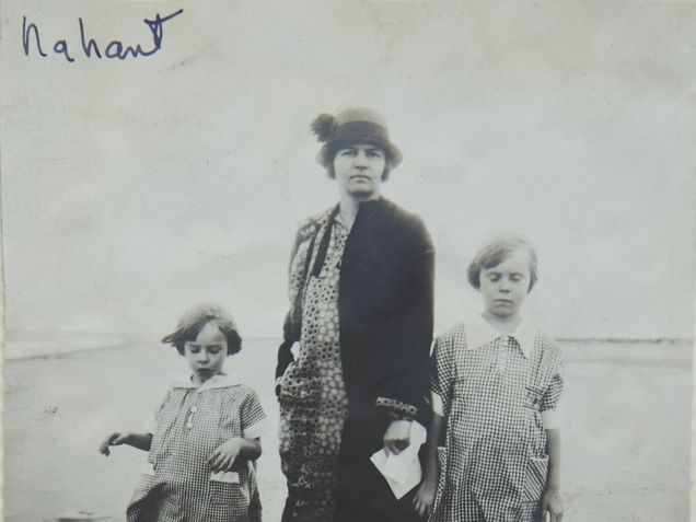 Blanche Crozier ('33) and her daughters at Nahant Beach, MA