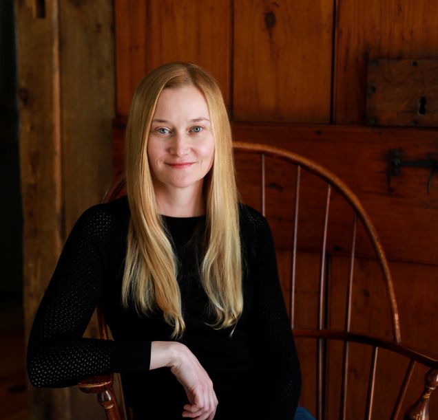 Tracy Sierra ('09)