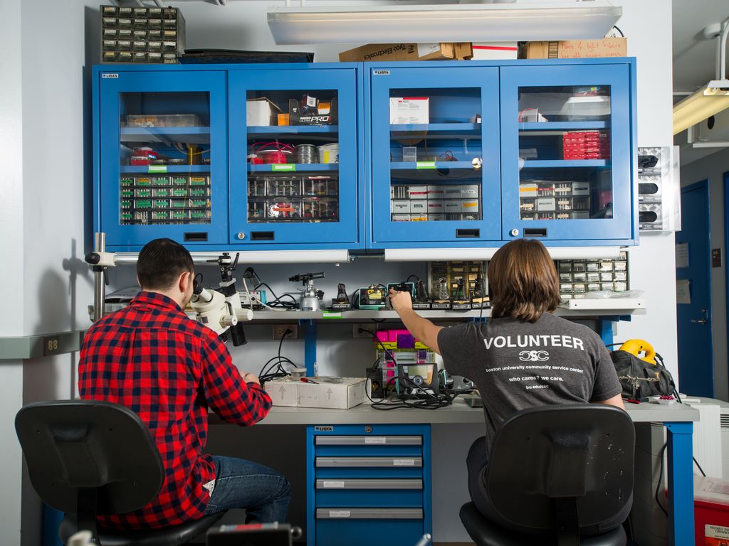 Students in lab