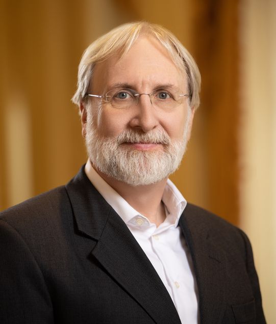 Headshot of Dr. Roger Taylor