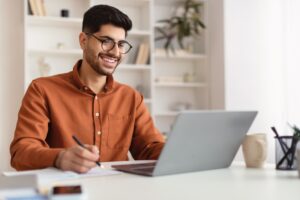 Online MBA vs. In-Person: Which Is Better for You?