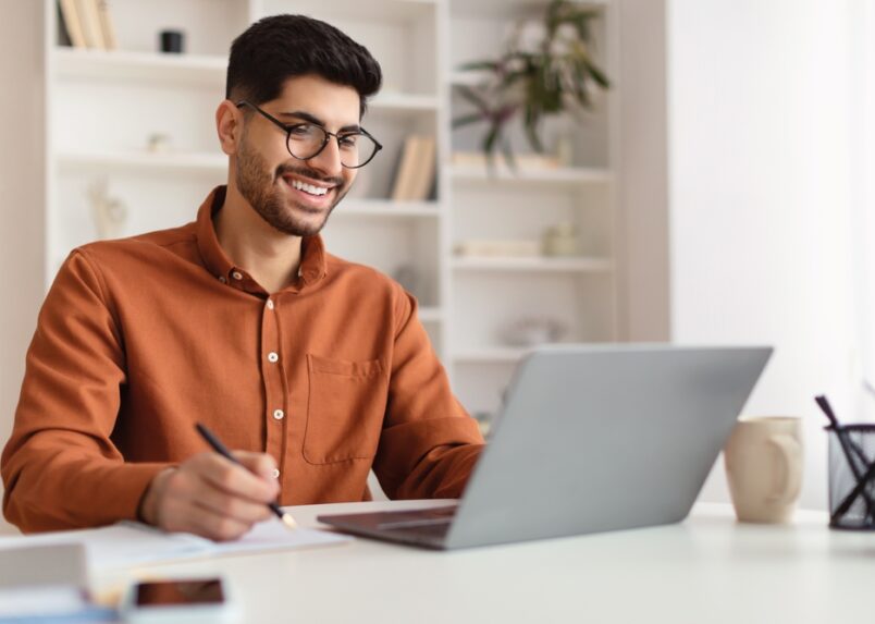在线MBA vs. In-Person: Which Is Better for You?