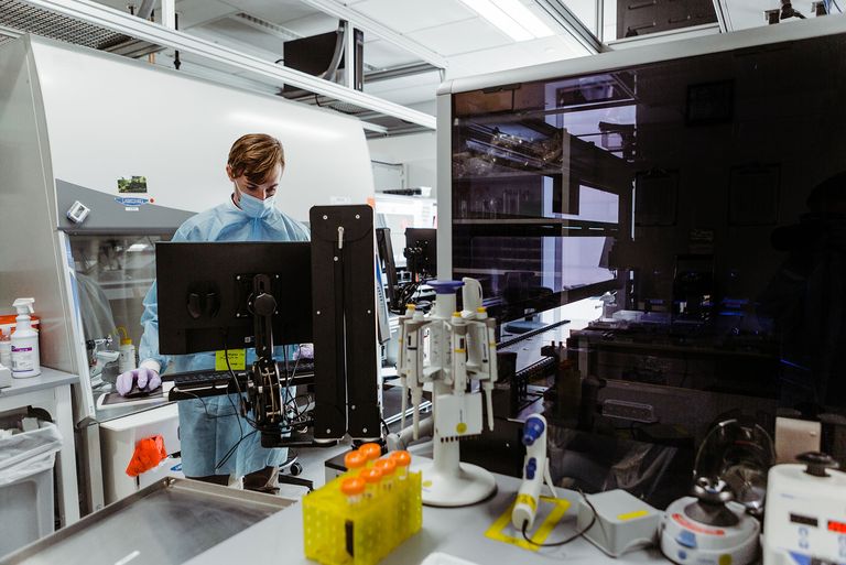 Covid testing lab