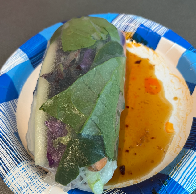 To show the Summer Rolls once plated and wrapped up.