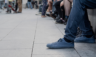 homepage-group-sitting-waiting