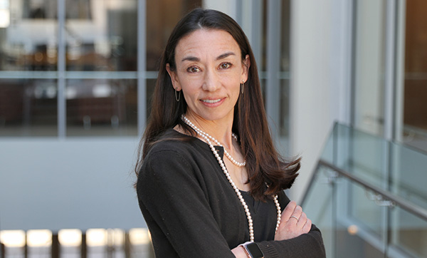 Headshot of Julia Noguchi