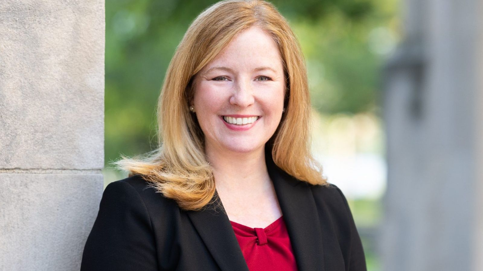 Dr. Tami Gouveia