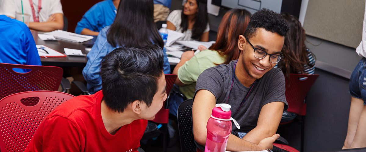 High School Honors students participating in their undergraduate college course.