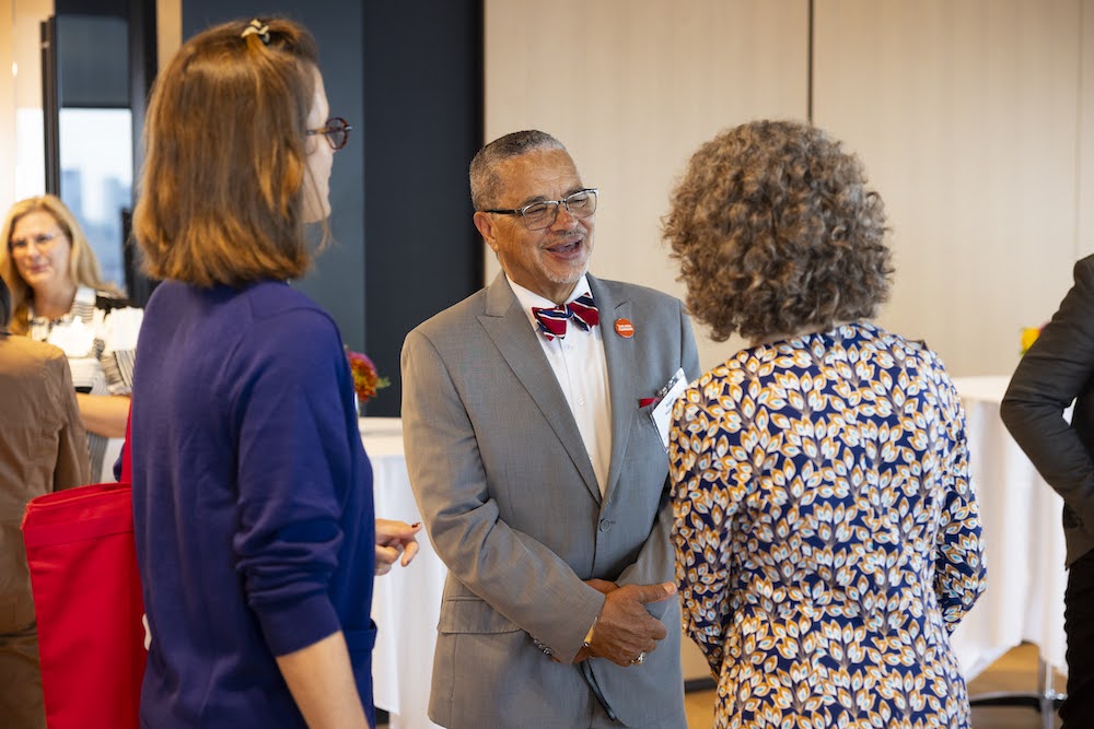 Rodger Harris speaking with Penny Bishop & Bobbi Wolt