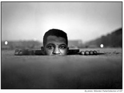 Screen shot 2010-10-13 at 9.25.48 AM Gordon Parks: "Emerging Man, Harlem" (1952)