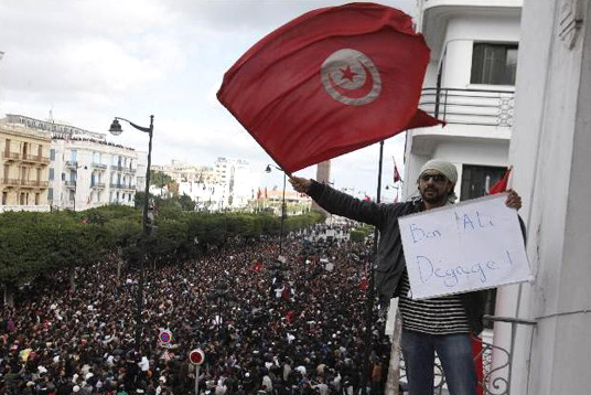 TunisDowntownDemonstrationz_t.jpg