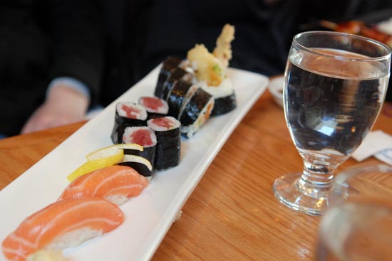 t_sushi.jpg