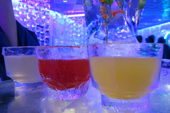 Frost Ice Bar, drinks Boston University BU, Frost Ice Bar, New England first year round indoor ice bar, things to do in Boston
