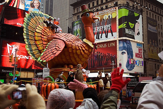 things to do in Boston, Faneuil Hall, downtown Boston, holiday activities theatre concerts events, christmas light show, Macys thanksgiving day parade, franklin park turkey trot