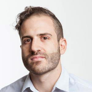 A portrait of Evan Agovino