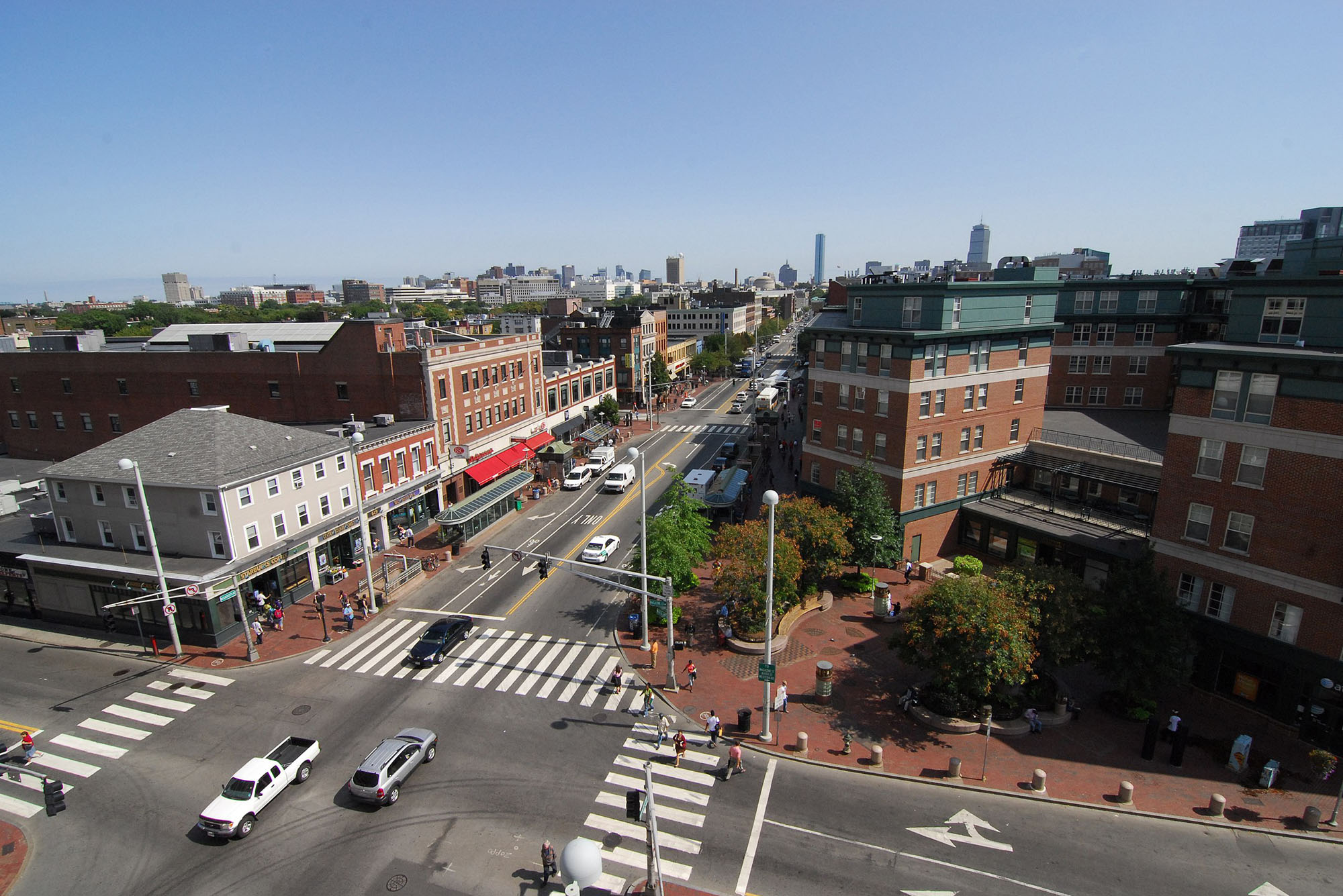 Photo: An aerial street view of Central Square in Cambridge, MA