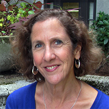 Ruth Paris